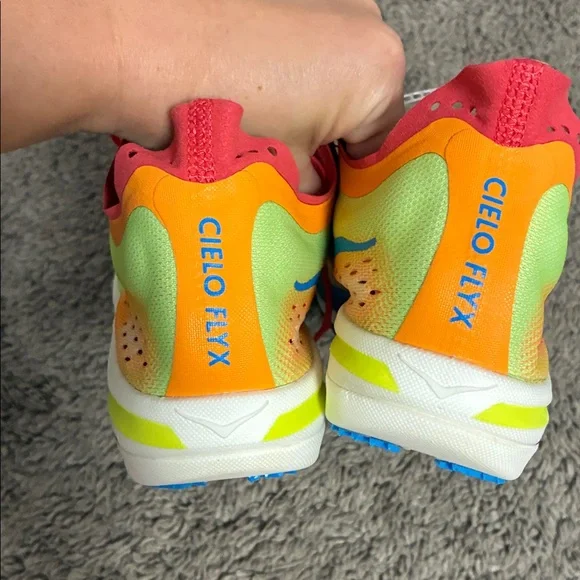 Hoka Cielo Fly X Spikes - Picture 2 of 6